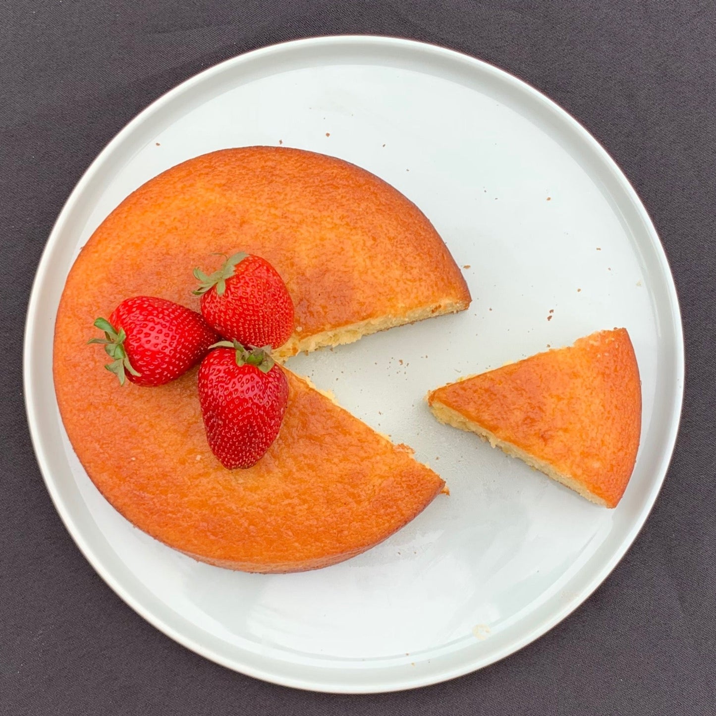 Luscious Lemon Drizzle Cake