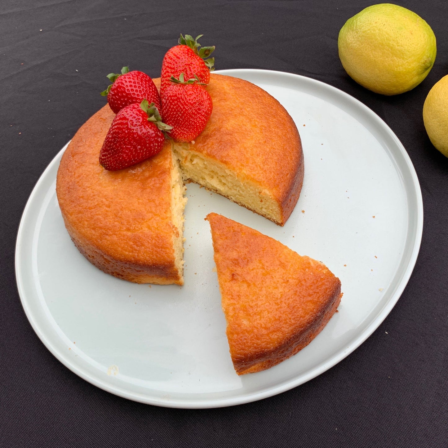Luscious Lemon Drizzle Cake